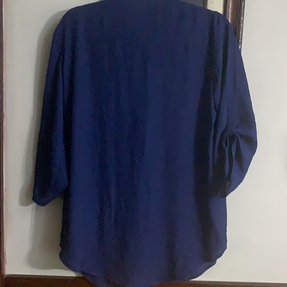 Nikimoto Navy Blue Top with Details Sz. Large - Picture 2 of 6